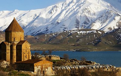 Breakfast Tour in Van